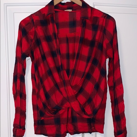 Plaid Shirt | Low cut - Picture 1 of 4
